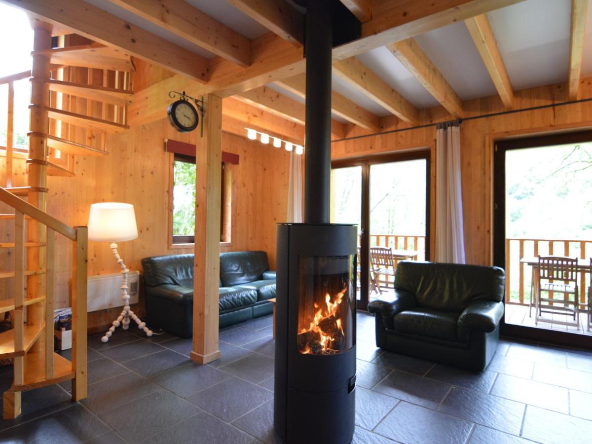 Comfortable Modern Chalet With Wood Finish Aywaille Exterior foto