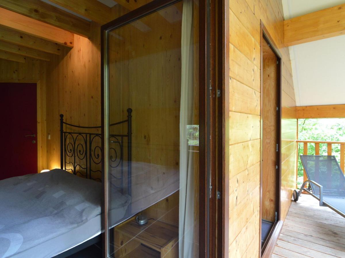 Comfortable Modern Chalet With Wood Finish Aywaille Exterior foto